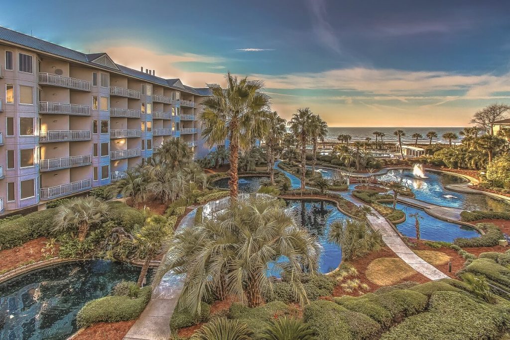 Stay at the Beach Sea Crest Villas Hilton Head 360