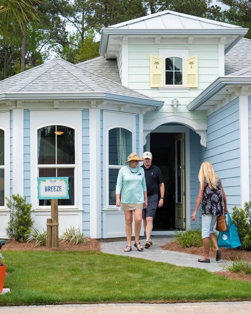 2) Latitude Margaritaville 340 Kellie McCann Photography(1)