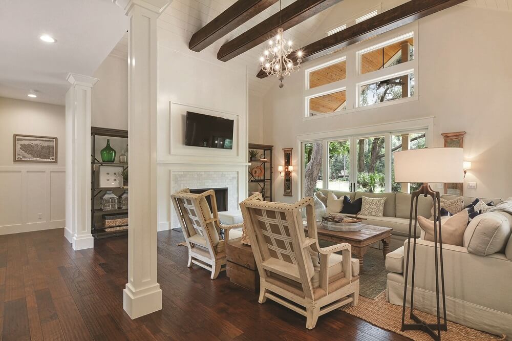 Twin Pines Family room 3(1)