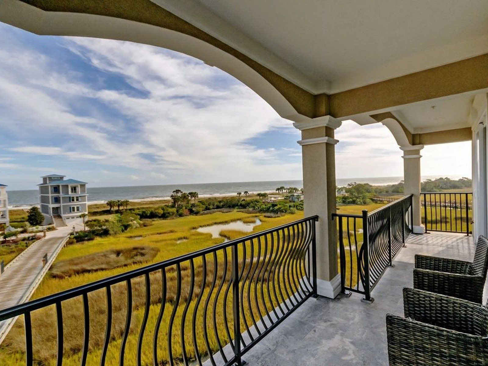 Hilton Head Vacay Set (top) main image 1
