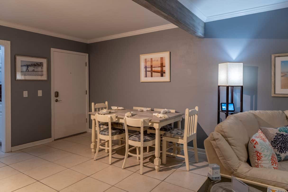 Categories Condo / Villa for Sale