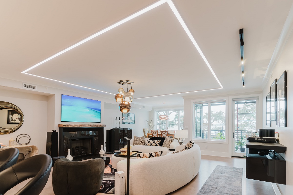 gleamingCondo_DSC05446-HDR